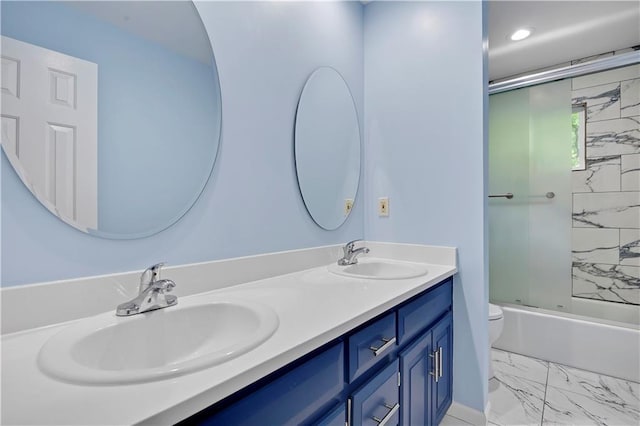 6600 W 125th Ter, Overland Park, KS 66209 - full bath featuring marble finish flooring, toilet, double vanity, recessed lighting, and enclosed tub / shower combo