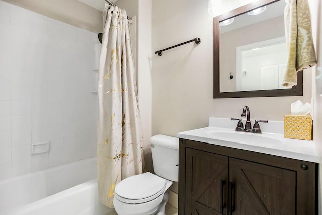 10863 S Cedar Niles Cir, Olathe, KS 66061 - bathroom with toilet, vanity, and shower / bath combo with shower curtain