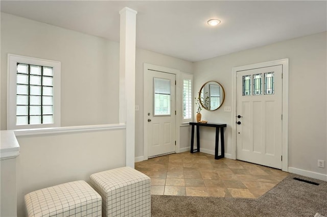 2616 W 47th Ter, Westwood, KS 66205 - foyer with baseboards