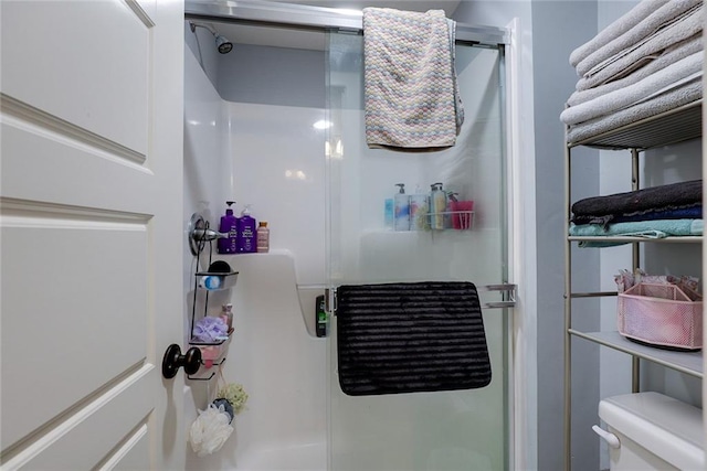 1008 SW Whippoorwill Ln, Oak Grove, MO 64075 - bathroom with a stall shower