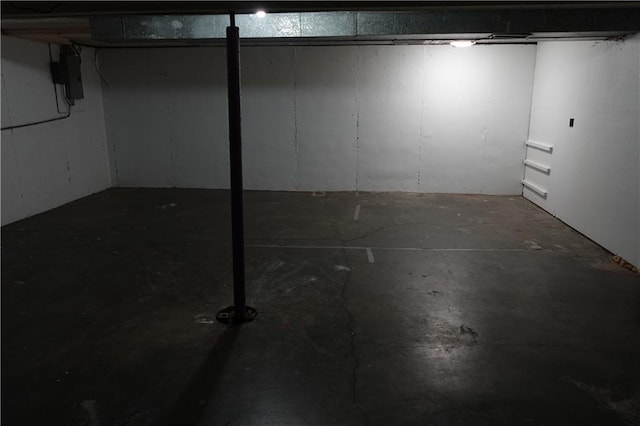 view of unfinished basement