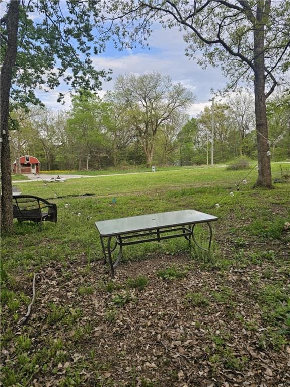 305 E Sugar Lake Dr, Mound City, KS 66055