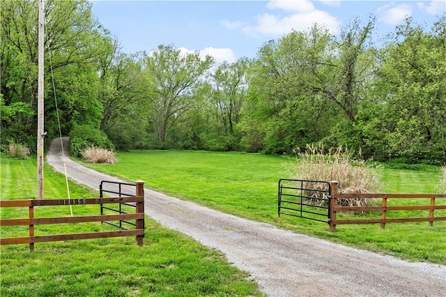11155 Hubbard Rd, Kansas City, KS 66109 - view of gate