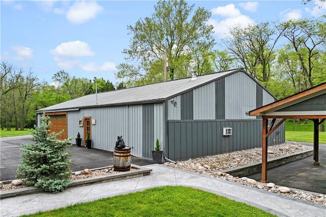 11155 Hubbard Rd, Kansas City, KS 66109 - view of outbuilding