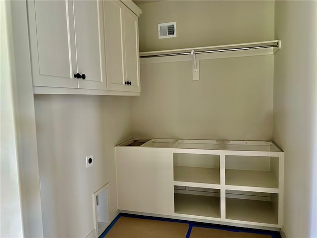 10303 W 151st Ter, Overland Park, KS 66221 - washroom featuring hookup for an electric dryer