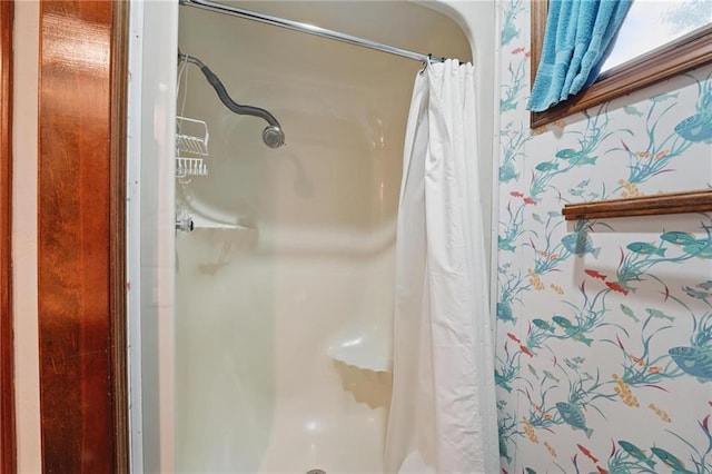 10503 W 50th Ter, Shawnee, KS 66203 - bathroom with a shower with shower curtain