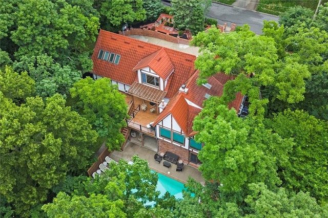 4710 Monrovia St, Shawnee, KS 66216 - view of subject property featuring a pool