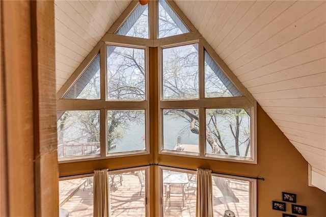 521 W Sugar Lake Dr, Mound City, KS 66056 - detailed view of wooden ceiling