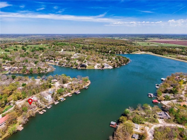 521 W Sugar Lake Dr, Mound City, KS 66056 - bird's eye view of a large body of water