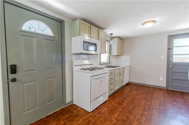 608 Walnut St, Greenwood, MO 64034 - photo 4