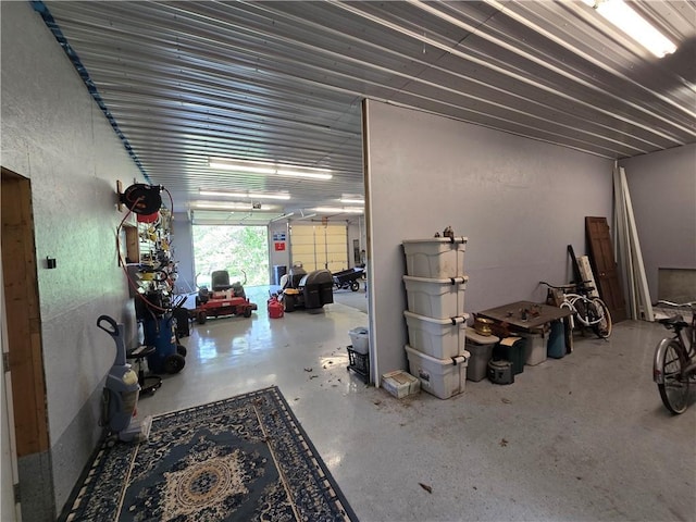 1502 Hillcrest Ct, Atchison, KS 66002 - view of garage