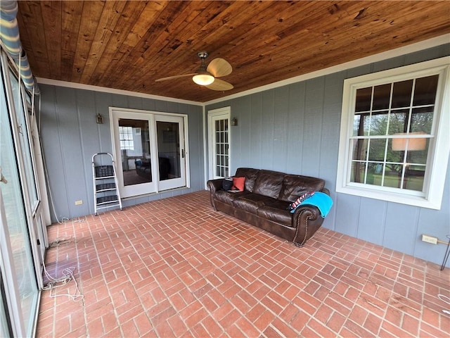 1502 Hillcrest Ct, Atchison, KS 66002 - view of patio / terrace with a ceiling fan