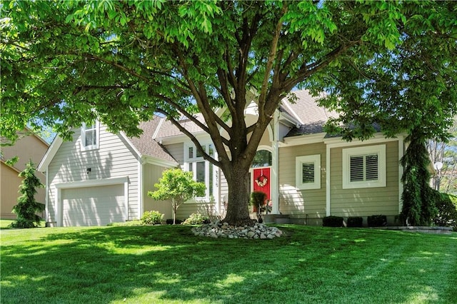 5510 W 153rd Ter, Overland Park, KS 66223 - view of front of house with a front lawn and a shingled roof