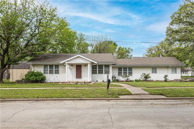 306 S 5th St, Neodesha, KS 66757 - single story home with a front lawn