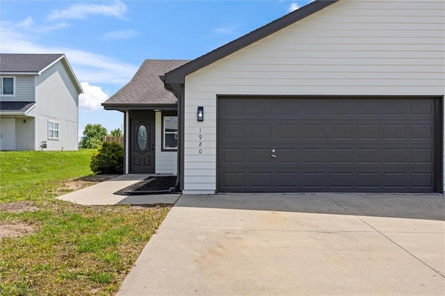1920 Joles Dr, Tonganoxie, KS 66086 - photo 1