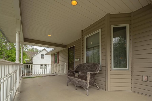 915 Walnut St, Valley Falls, KS 66088 - view of porch