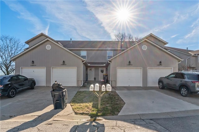 10631-10637 N Locust Ct, Kansas City, MO 64155 - photo 1