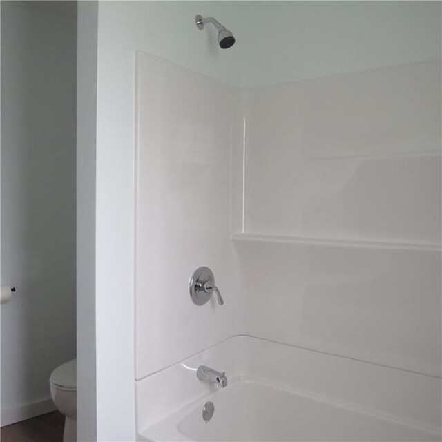 101 E 3rd St, Stanberry, MO 64489 - full bath featuring toilet and shower / bath combination