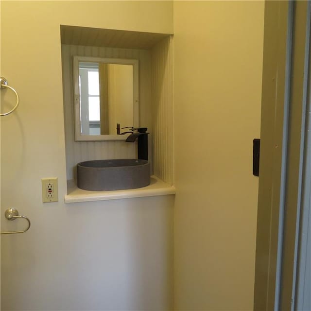 101 E 3rd St, Stanberry, MO 64489 - bathroom with a sink