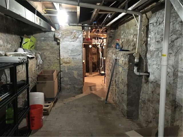 view of unfinished below grade area