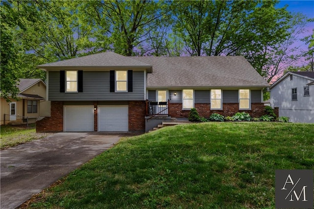 1708 NW Ashton Dr, Blue Springs, MO 64015 - split level home featuring brick siding, an attached garage, and a yard