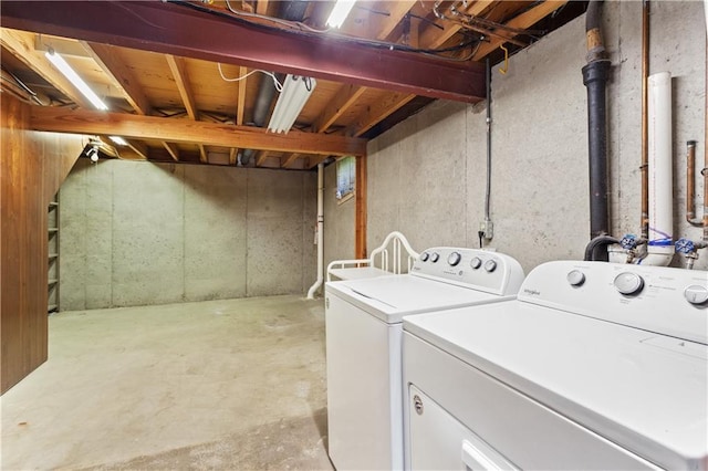 3311 S Crane St, Independence, MO 64055 - laundry room with separate washer and dryer