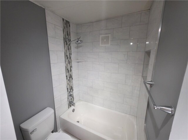 919 N 70th Ter, Kansas City, KS 66112 - bathroom with toilet and shower / tub combination