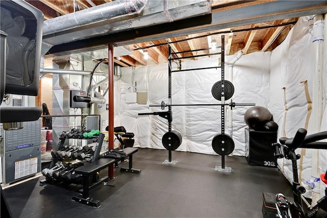 16305 Flint St, Overland Park, KS 66221 - view of workout area