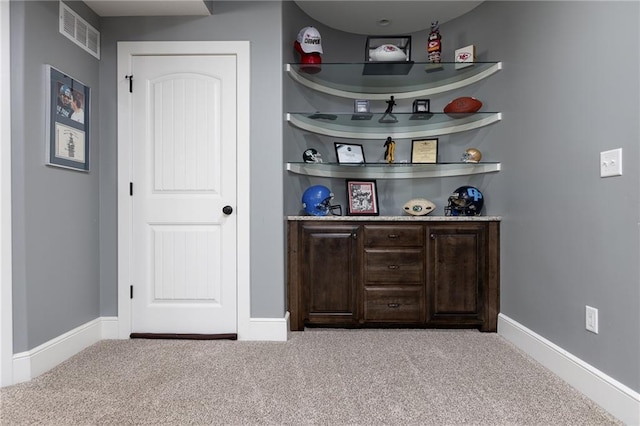13017 Kelli Dr, Kearney, MO 64060 - bar area with carpet floors and baseboards
