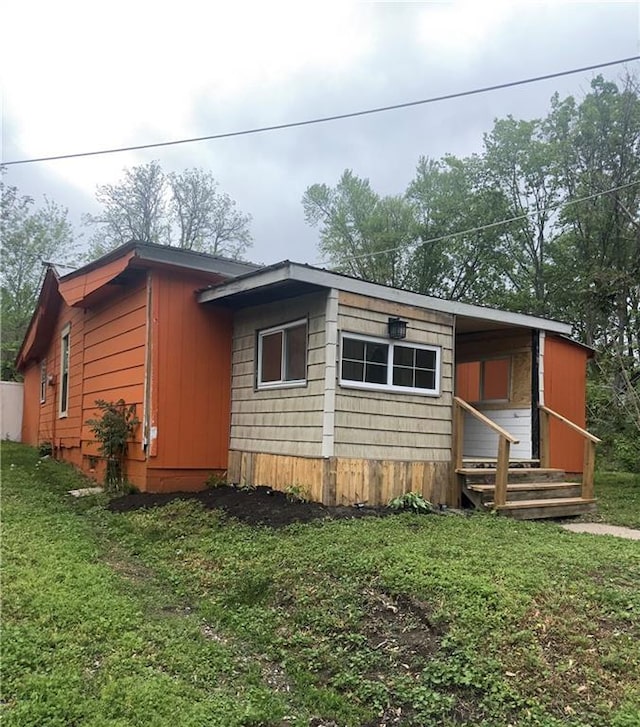 300 W Sea Ave, Independence, MO 64050 - exterior space featuring a yard and entry steps