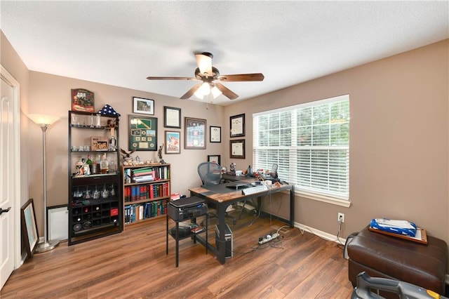 2136 Alder St, Leavenworth, KS 66048 - office featuring baseboards, a ceiling fan, and wood finished floors