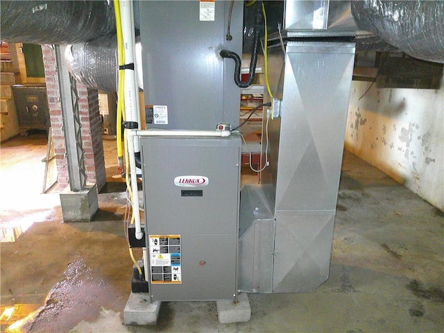 utilities featuring heating unit