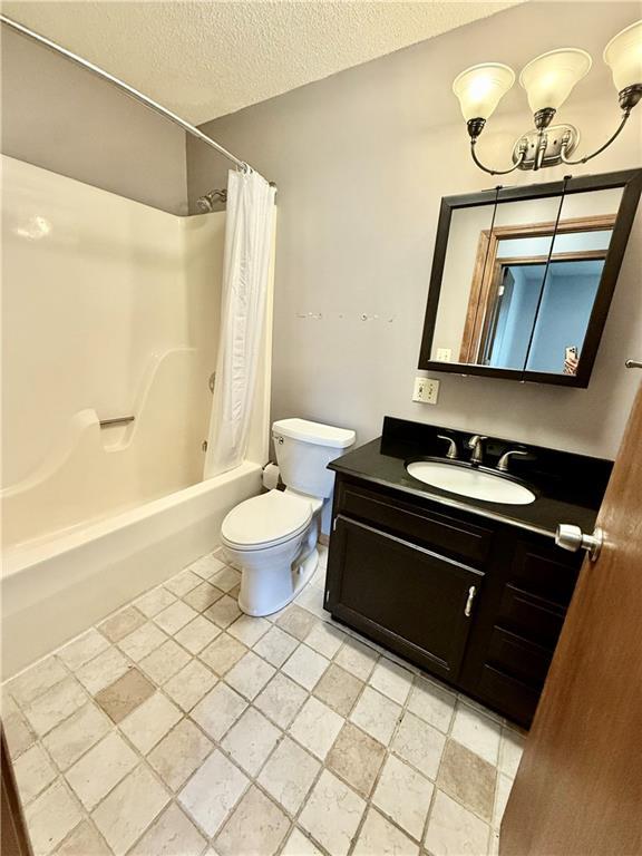 313 E 8th St, Maryville, MO 64468 - photo 6
