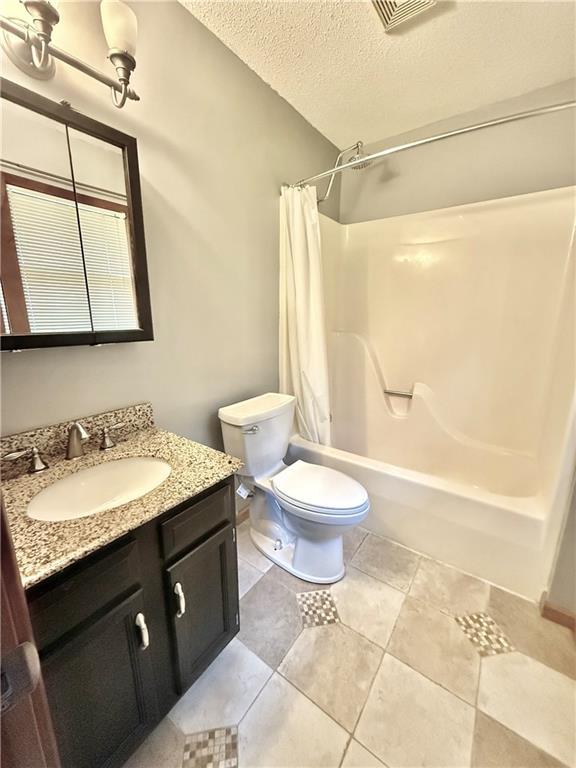 313 E 8th St, Maryville, MO 64468 - photo 9