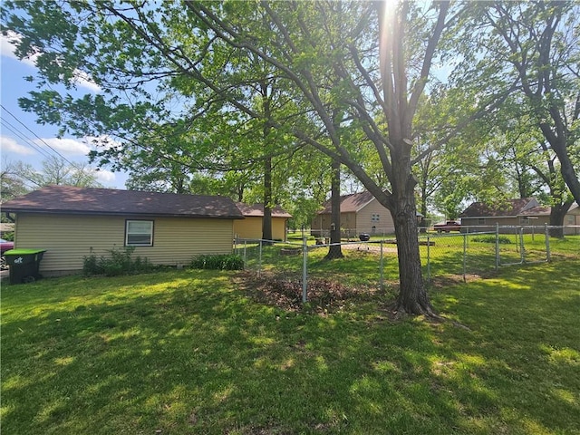 view of yard featuring fence