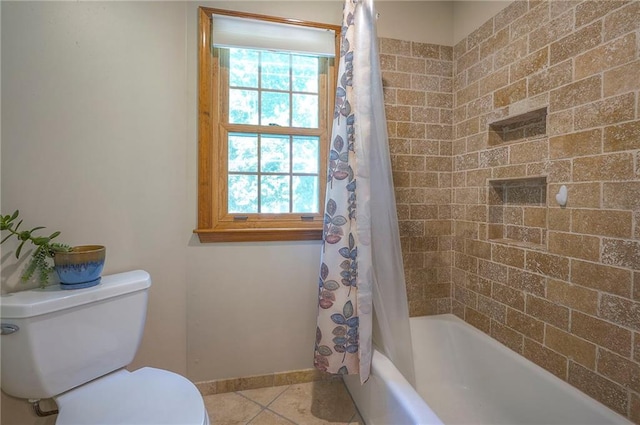14241 W 113th Ter, Olathe, KS 66062 - bathroom with toilet, tile patterned flooring, shower / bath combination with curtain, and baseboards