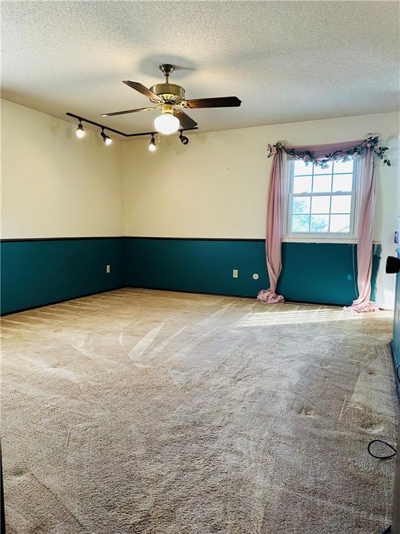 8001 E 163rd Ct, Belton, MO 64012 - photo 36