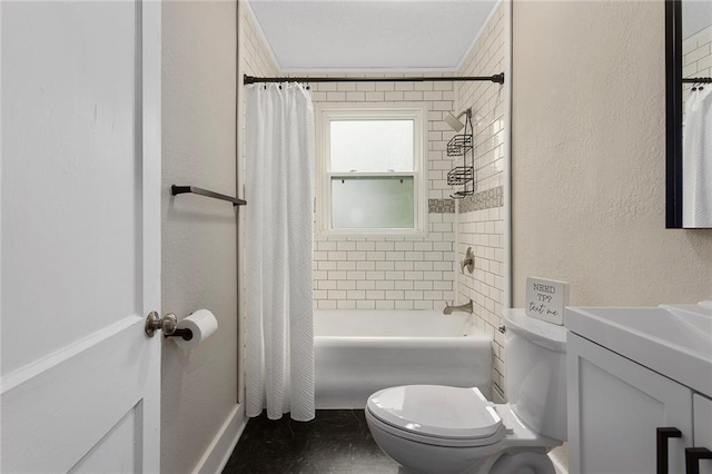 708 N River Blvd, Independence, MO 64050 - full bath featuring a textured wall, shower / bath combo, vanity, toilet, and baseboards