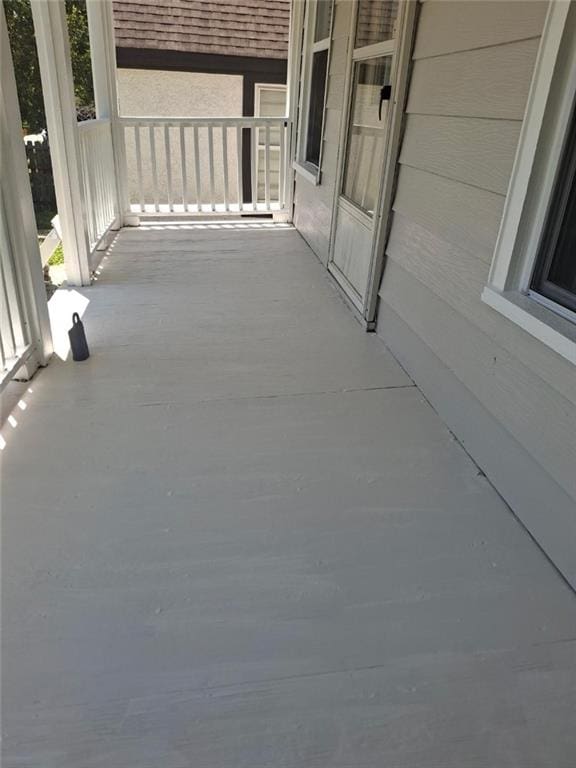 104 S 13th St, Kansas City, KS 66102 - view of covered porch