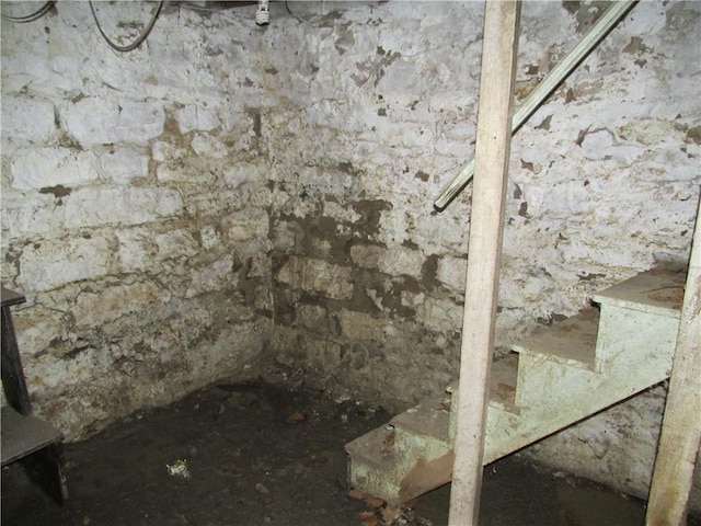 820 Custer St, Trenton, MO 64683 - view of unfinished basement