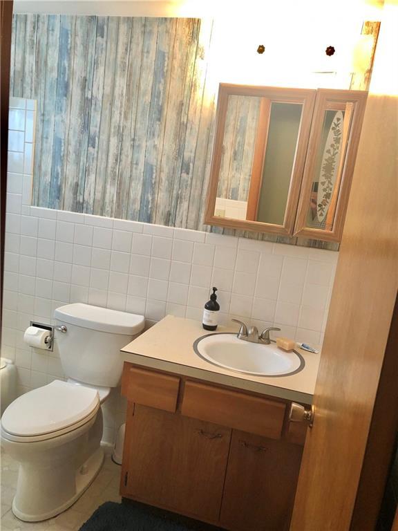 3305 S 33rd Ter, Saint Joseph, MO 64503 - photo 16