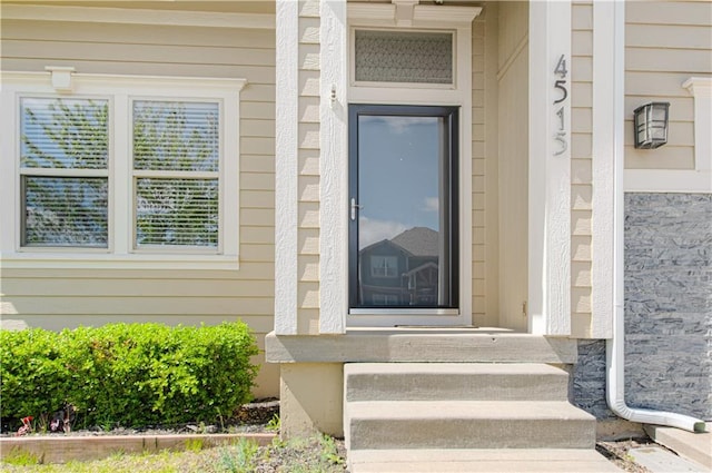 4515 67th Ter, Kansas City, MO 64119 - view of doorway to property