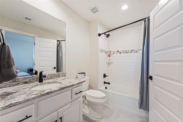 full bath with shower / bath combo with shower curtain, toilet, visible vents, and vanity