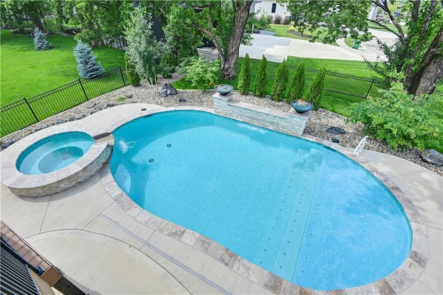 11212 W 170th Pl, Overland Park, KS 66221 - view of pool featuring a pool with connected hot tub