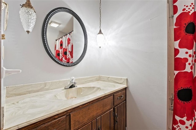 18104 E 24th St S, Independence, MO 64057 - full bathroom with vanity and curtained shower