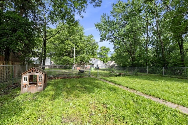 628 S Mulberry St, Ottawa, KS 66067 - view of yard