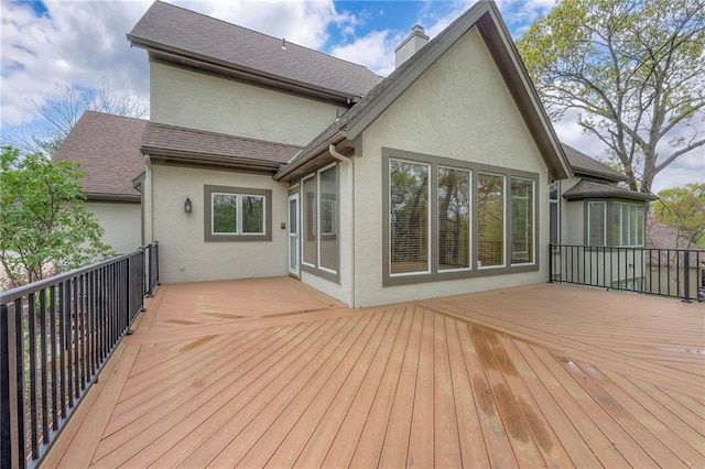 4411 N Mulberry Dr, Kansas City, MO 64116 - view of wooden deck