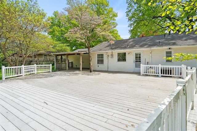 deck featuring fence