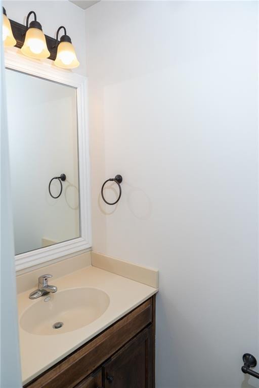 2200 NW Hedgewood Dr, Grain Valley, MO 64029 - bathroom with vanity