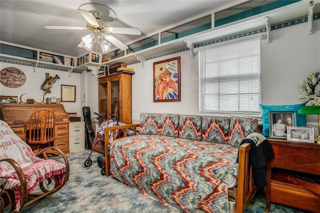 bedroom featuring a ceiling fan